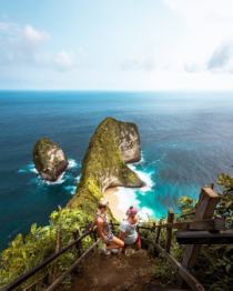 Karang Dawa View​ Point or Kelingking cliff