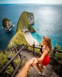 Karang Dawa View​ Point or Kelingking cliff